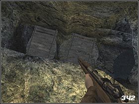 Przyjrzyj się małej dziurze w ścianie i włóż do niej lewarek (#341) - [Solucja] Devils Reef cz.1 | Call of Cthulhu Mroczne Zakątki Świata - Call of Cthulhu: Mroczne Zakątki Świata - poradnik do gry