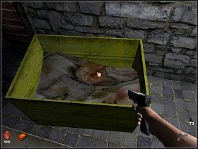 Klikając na kontenerze zauważamy, że jest on wypełniony szmatami - [Solucja] Piwnica cz.2 | Bloodline Uśpione zło - Bloodline: Uśpione zło - poradnik do gry