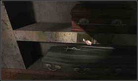 i spróbuj odczytać tablicę pod małą trumną - PONIEDZIAŁEK 14 PAŹDZIERNIKA cz.2 | Scratches - Scratches - poradnik do gry