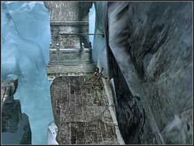 Z ostatniego podestu przeskocz na metalowy drążek, a z niego poszybuj w stronę kolejnej wnęki (#1) - Nepal - The Ghalali Key (1) | Etap 7 | Tomb Raider Legenda - Tomb Raider: Legenda - poradnik do gry