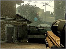 W dalszym ciągu trzymaj się prawej krawędzi planszy - [Misja 07] Quarterback - cz.1 | Tom Clancys Ghost Recon Advanced Warfighter - Tom Clancys Ghost Recon: Advanced Warfighter - poradnik do gry