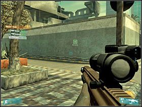Teraz proponowałbym wrócić się do centralnej części placu - [Misja 11][FINAŁ] NORAD on the line - cz.4 - Tom Clancys Ghost Recon: Advanced Warfighter - poradnik do gry
