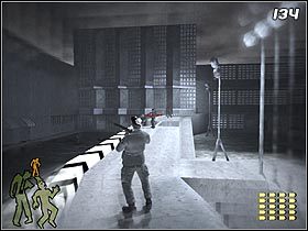 Eliminuj nadciągające posiłki (szczególnie niebezpieczni są żołnierze z wyrzutniami rakiet) i czekaj cierpliwie, aż kompani uporają się z ogromnymi wrotami - The Sacking of Punchbowl | Solucja Stubbs the Zombie in Rebel Without a Pulse - Stubbs the Zombie in Rebel Without a Pulse - poradnik do gry