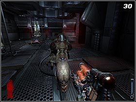Po skorzystaniu z drzwi, poruszaj się cały czas naprzód jedyną, dostępną drogą - [Solucja] Downward Spiral cz.2 | Prey - Prey (2006) - poradnik do gry