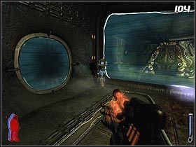 Przeciwnicy zamkną Cię w klatce za pomocą metalowych sztab - [Solucja] Crash Landing cz.1 | Prey - Prey (2006) - poradnik do gry