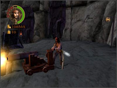 Zacznij od opróżnienia skrzyni po lewo, a następnie ruszaj ścieżką, aż dotrzesz do armaty - Pirates Cursed and Even Worse | Misje - Pirates of the Caribbean: The Legend of Jack Sparrow - poradnik do gry