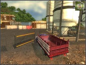 Skieruj się do dowolnej grupy silosów - [Misja 05] Test of Loyalty | Just Cause - Just Cause - poradnik do gry