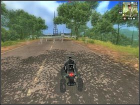 Wysiądź z pojazdu i podejdź do stojącego kawałek dalej Caramicasa (#1) - [Misja 11] Broadcast News | Just Cause - Just Cause - poradnik do gry