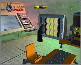 Dojdź do rozwidlenia, na którym poszedłeś w lewo po #9, ale tym razem skieruj się w prawo - Episode V - Escape from Echo Base | Freeplay Mode - LEGO Star Wars II: The Original Trilogy - poradnik do gry