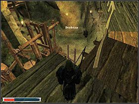 Na tzw dzień dobry podbiegnie do ciebie ciężko uzbrojony strażnik, a będzie on wspomagany przez trzech strzelców (obrazek z lewej) - Xardas (3) | Rozdział 4 | Gothic - Gothic - poradnik do gry