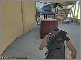 Ruszaj przed siebie, trzymając się lewej ściany - Cozumel - Cruise Ship (1) | Misja 7.2 w Splinter Cell Double Agent - Tom Clancys Splinter Cell: Double Agent - poradnik do gry