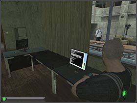 Gdy tylko Emile wejdzie do pomieszczenia, załączy się krótka scenka (#1) - NYC - JBA HQ - Part 3 (4) | Misja 8 w Splinter Cell Double Agent - Tom Clancys Splinter Cell: Double Agent - poradnik do gry