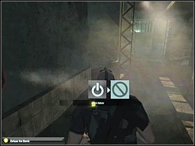 Docelowo powinieneś dotrzeć do niewielkiego wyłącznika, z którego warto oczywiście skorzystać (#1) - NYC - JBA HQ - Part 4 (1) | Misja 10.2 w Splinter Cell Double Agent - Tom Clancys Splinter Cell: Double Agent - poradnik do gry