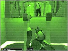 Do usunięcia masz w sumie czterech przeciwników (+Emilea) - NYC - JBA HQ - Part 4 (2) | Misja 10.2 w Splinter Cell Double Agent - Tom Clancys Splinter Cell: Double Agent - poradnik do gry