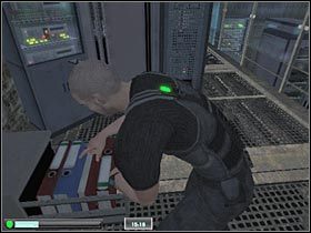 Błyskawicznie wróć się do szafki, tak aby nie zostać zauważonym - NYC - JBA HQ - Part 1 (3) | Misja 3 w Splinter Cell Double Agent - Tom Clancys Splinter Cell: Double Agent - poradnik do gry