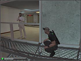 Znajdującego się tu wartownika mógłbyś spróbować zlikwidować (#1) - Shanghai - Hotel (4) | Misja 5 w Splinter Cell Double Agent - Tom Clancys Splinter Cell: Double Agent - poradnik do gry