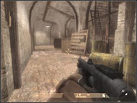 Prawy korytarz jest pilnowany przez co najmniej jednego przeciwnika (#1) - [Misja 1.3] Mexican Border - Mines cz.2 | Tom Clancys Rainbow Six Vegas - Tom Clancys Rainbow Six Vegas - poradnik do gry