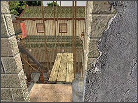 Podejdź do znajdującej się tu drabiny i wciśnij klawisz używania, a bez żadnych problemów przemieścisz się na sąsiedni daszek (#1) - New Orleans - Pościg (2) | Rozdział 4 Sherlock Holmes Przebudzenie - Sherlock Holmes: Przebudzenie - poradnik do gry