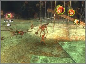 Pamiętaj, by pokonując go, stać blisko rusztowania pokazanego na zdjęciu, gdyż po wykonaniu na nim sekwencji, ten wpadnie w furię i zacznie rozwalać wszystko, co się wokół niego znajduje - [ETAP XII] Necropolis cz.2 | Artur i Minimki - Artur i Minimki - poradnik do gry