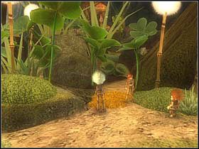 Tuż za nimi znajduje się rozległa polana z kwiatem do zapisu rozgrywki oraz dwie torby na jajka - [ETAP II] Attack of the Henchmen cz.6 | Artur i Minimki - Artur i Minimki - poradnik do gry