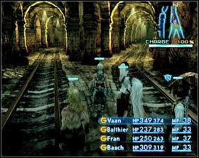 Tu widzisz dwa mimiki - jeden już się przyssał do kabli, drugi dopiero szuka - Barheim Passage | Część I | Solucja Final Fantasy XII - Final Fantasy XII - poradnik do gry
