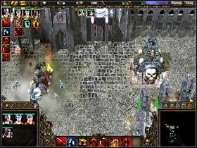 Gdy już będą przy Tobie śmiało ruszaj w bój, oczyszczając całą wielką komnatę - STRAŻNICA DUCHÓW cz.2 - SpellForce 2: Władca Smoków - poradnik do gry