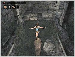 Zwróć się twarzą w stronę słupa z wystającą poprzeczką, na której przed chwilą się bujałeś - 03. Vilcabamba (2) | Peru w Tomb Raider Anniversary - Tomb Raider: Anniversary - poradnik do gry