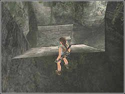 Zjedź po pochylni na butach i w odpowiednim momencie wybij się na wprost na wnękę w skale - 04. Zaginiona Dolina (4) | Peru w Tomb Raider Anniversary - Tomb Raider: Anniversary - poradnik do gry