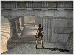 Pobiegnij na drugi koniec dachu, zeskocz na półkę skalną poniżej, a z niej przeskocz na taras budynku - 07. Koloseum (2) | Grecja w Tomb Raider Anniversary - Tomb Raider: Anniversary - poradnik do gry