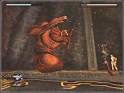 Największą słabością giganta z kokonu jest jego powolność, którą rekompensuje w dużej mierze zasięgiem swoich ramion - 15. Ostateczne starcie (1) | Zaginione Miasto w Tomb Raider Anniversary - Tomb Raider: Anniversary - poradnik do gry