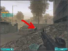 Może się też zdarzyć tak, iż jeden z rebeliantów będzie okupował pierwsze piętro sąsiedniego budynku (#1) - Misja druga - Joining forces (1) | Akt drugi - Tom Clancys Ghost Recon: Advanced Warfighter 2 - poradnik do gry