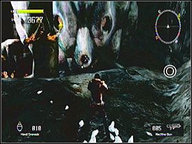 Również w jaskini, po prawej stronie tuż przed przejściem po glutowatej kładce - Misja 1 - Tarcze | Tarcze w Lost Planet Extreme Condition - Lost Planet: Extreme Condition - PC - poradnik do gry