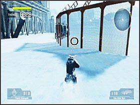 Przy ogrodzeniu tuż obok areny walki z bossem - Misja 3 - Tarcze | Tarcze w Lost Planet Extreme Condition - Lost Planet: Extreme Condition - PC - poradnik do gry