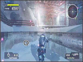 Na najniższej platformie, tej mocno obsadzonej przez sondy - Misja 7 - Tarcze | Tarcze w Lost Planet Extreme Condition - Lost Planet: Extreme Condition - PC - poradnik do gry