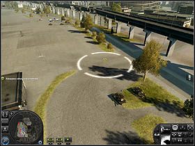 Teraz trzeba rozpoznać drogę do stadionu Kingdome [4] - Misja 1 - Inwazja! - Solucja - World in Conflict - poradnik do gry