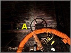Po zebraniu zapasów wskocz na półkę poniżej - [Solucja] Początek cz.2 | Half-Life 2 Episode Two - Half-Life 2: Episode Two - poradnik do gry