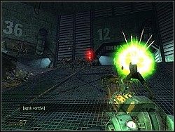 Po odparciu antlionów, vorty podejmą próbę wyleczenia Alyx - [Solucja] Ów żywot vortalny cz.1 | Half-Life 2 Episode Two - Half-Life 2: Episode Two - poradnik do gry