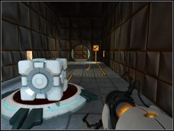 Znieś kostkę na dół i zejdź po schodach (pojawią się znowu) - Pomieszczenie testowe nr 14 | Portal - Portal - poradnik do gry