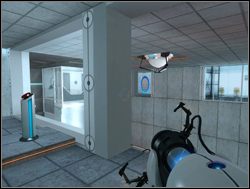 W środku jest przycisk, ale zanim go wciśniesz, stwórz jeden portal w ścianie obok siebie, a drugi w pokoju po przeciwległej stronie - Pomieszczenie testowe nr 15 | Portal - Portal - poradnik do gry