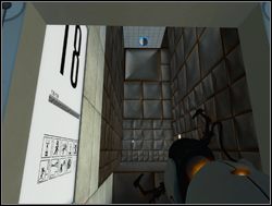 Żeby przedostać się przez pierwszy zbiornik z trującą cieczą, stwórz jeden portal w suficie po drugiej stronie, a drugi w podłodze przed sobą i wskocz w niego - Pomieszczenie testowe nr 18 | Portal - Portal - poradnik do gry