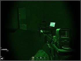 Po zlikwidowaniu wrogów w budynku przy pomocy karabinu maszynowego, wejdź do pokoju na tym samym piętrze, który kilka sekund wcześniej został otworzony przez Amerykanów - Bagno | Materiały wywiadowcze | Call of Duty 4 Modern Warfare - Call of Duty 4: Modern Warfare - poradnik do gry