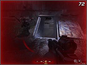 W okolicy pojawią się pierwsi wrogowie, którzy będą chcieli wykurzyć uciekinierów z kryjówki - Polowanie | Solucja Call of Duty 4: Modern Warfare - Call of Duty 4: Modern Warfare - poradnik do gry