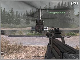 Po dotarciu na miejsce, schowaj się za budynkiem stacji benzynowej i poczekaj na helikopter (#174) - Gorączka | Solucja Call of Duty 4: Modern Warfare - Call of Duty 4: Modern Warfare - poradnik do gry