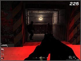 8 - Nie można walczyć w Sali wojennej | Solucja Call of Duty 4: Modern Warfare - Call of Duty 4: Modern Warfare - poradnik do gry