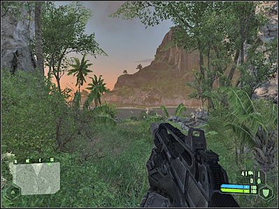 Na początek radziłbym kucnąć i zapoznać się z okolicą - Crysis: Misja 1, Contact - Wyłączenie urządzenia zakłócającego - solucja - Crysis - poradnik do gry