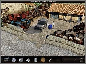 W ten sposób uda Ci się zwabić obu mężczyzn do kuchni, a tym samym umożliwić sobie dostęp do leżącego na kredensie na dziedzińcu aparatu - Dzień 6 - Cusco | Dzień 5 i 6 | Art of Murder Sztuka Zbrodni - Art of Murder: Sztuka Zbrodni - poradnik do gry