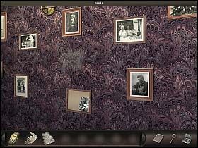 Wszedłszy do domu, przejdź do aneksu (w lewo) i przyjrzyj się fotografiom na ścianie po prawej - Willa maklera | Dzień 10 | Art of Murder Sztuka Zbrodni - Art of Murder: Sztuka Zbrodni - poradnik do gry