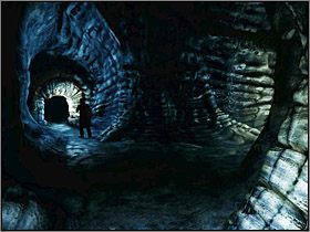 W paru momentach wyjścia są sprytnie ukryte i możesz wracać do punktu wyjścia, ale pamiętaj, że to wciąż tylko jedna droga, więc nie możesz się zgubić - Świat Mroku (1) | Edward Carnby | Alone in the Dark Koszmar powraca - Alone in the Dark: Koszmar powraca - poradnik do gry