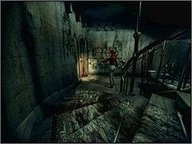 Gdy zejdziesz na półpiętro, pod drzwiami podsłuchasz kłótnię dwóch mężczyzn - Posiadłość Mortonów (2) | Aline Cedrac | Alone in the Dark Koszmar powraca - Alone in the Dark: Koszmar powraca - poradnik do gry