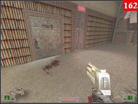 Pójdź przez znajdujące się tam drzwi, pozbądź się typka w przedsionku po prawej i przejdź przez następne drzwi - Misja 05 - Irak (2) | Opis przejścia Soldier of Fortune - Soldier of Fortune - poradnik do gry